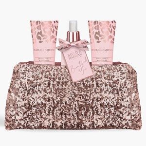 NWT BAYLIS & HARDING JOJOBAVANILLA/ALMOND CLUTCH